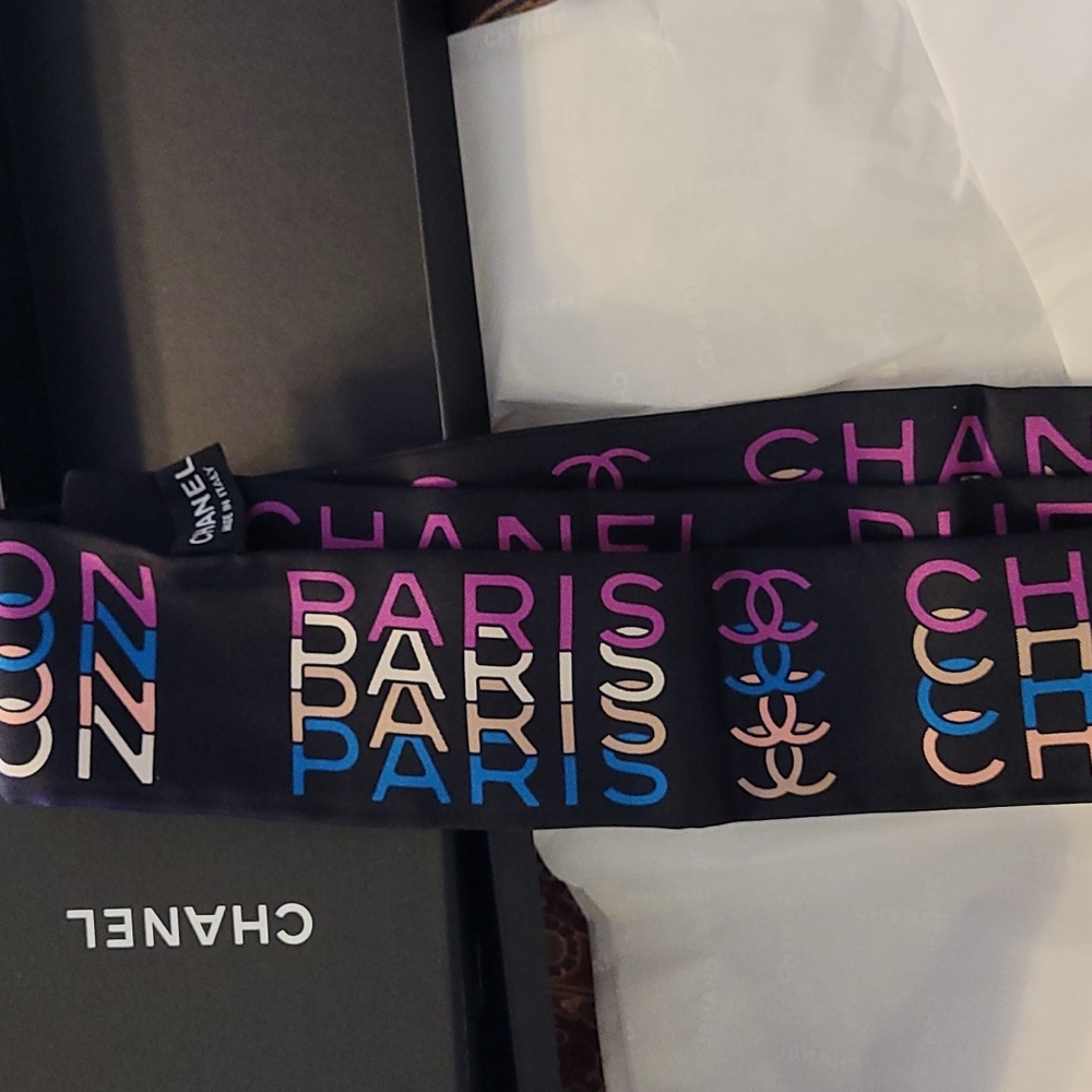 Chanel banduea twilly rue cambon scarf